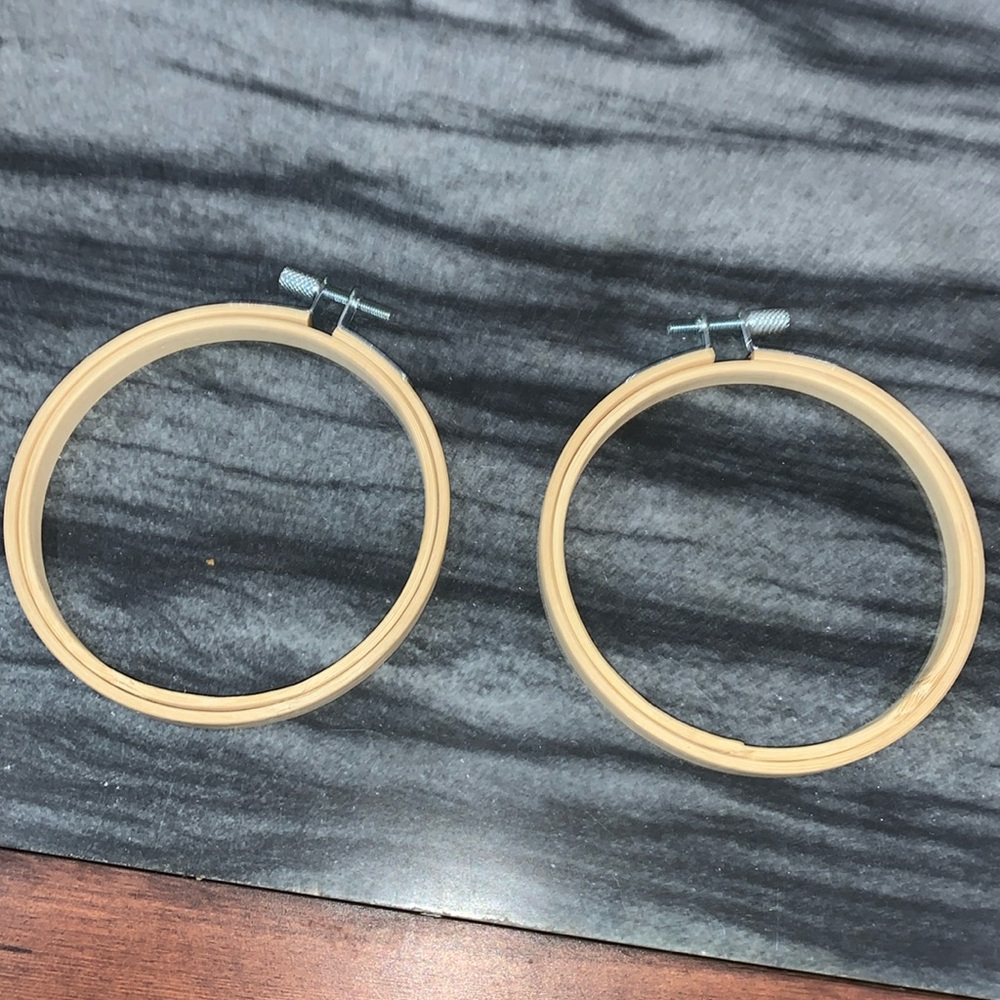 Set of 2 approx 4 inch hoops